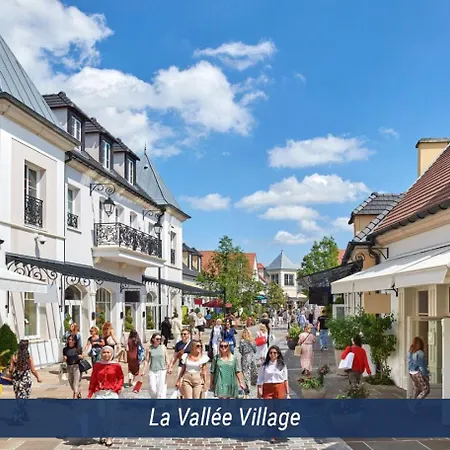 Val D'europe - 10 Min De - Parking Apartment