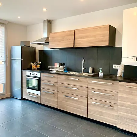 Apartment Val D'europe - 10 Min De - Parking *